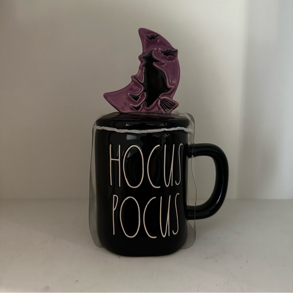 Rae Dunn Halloween Hocus Pocus Mug with topper witch